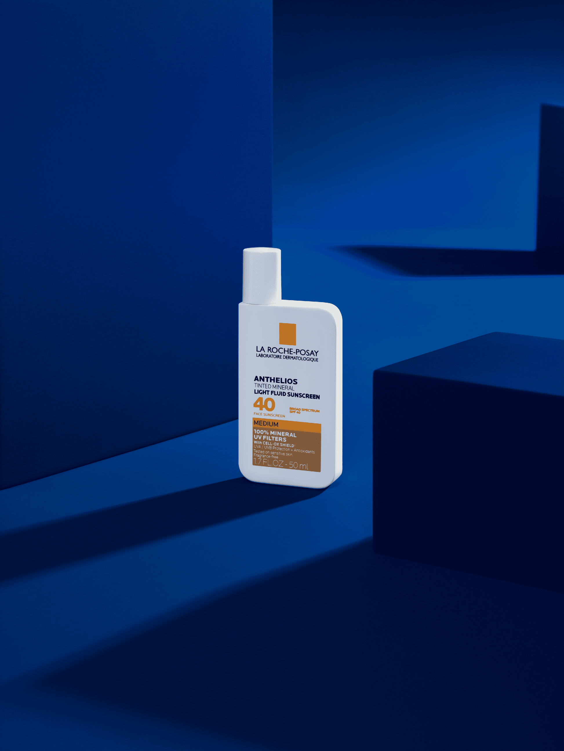 La Roche-Posay Tinted Mineral Light Fluid Sunscreen
